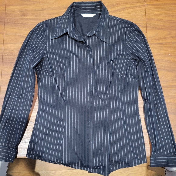 Button down pin striped shirt - Picture 1 of 3
